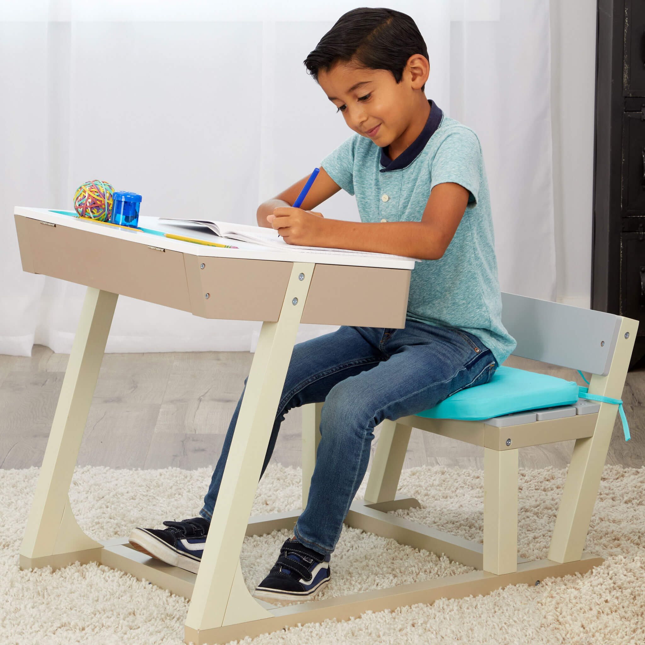 Great Ideas Desk