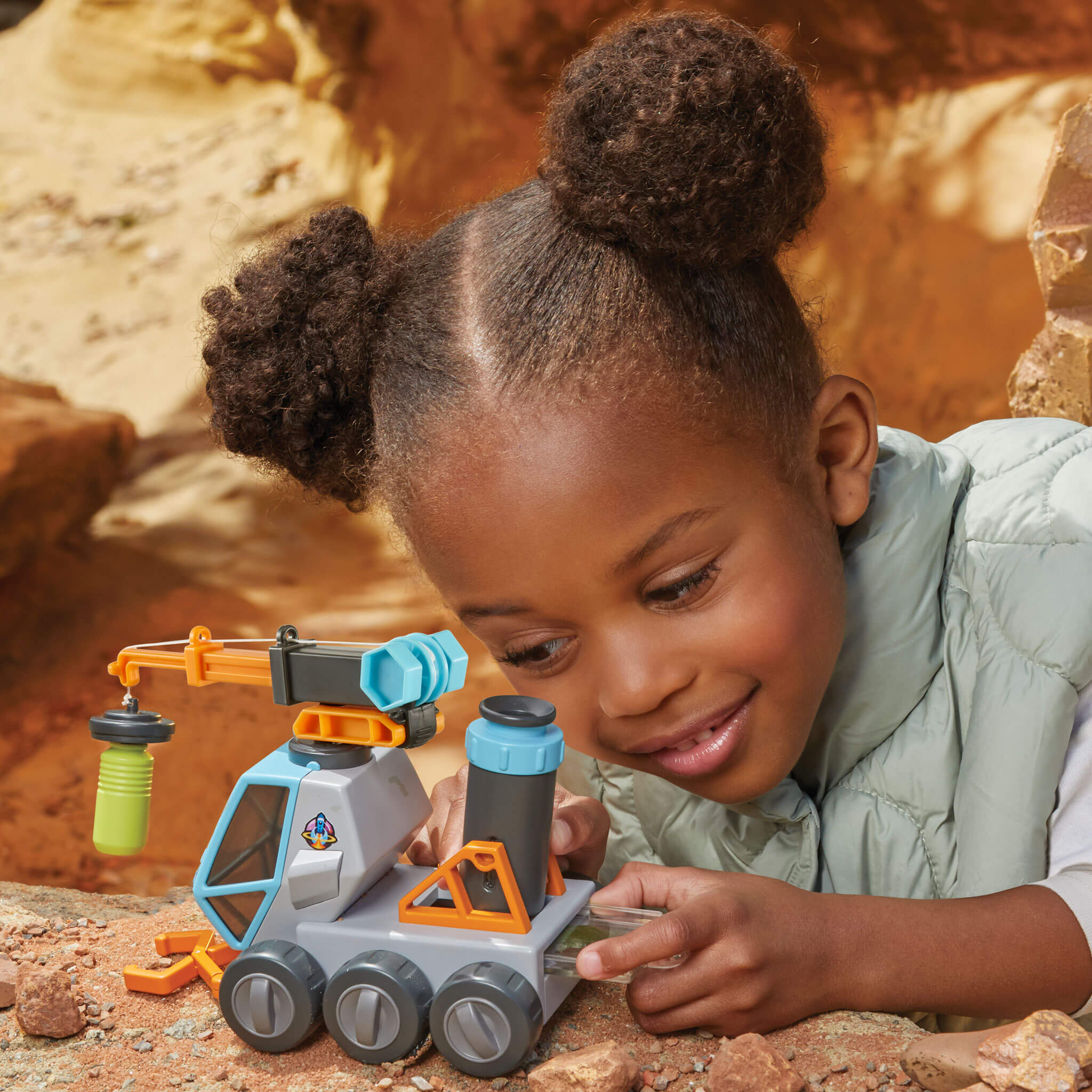 Big Adventures ™ Moon Microscope Space Rover