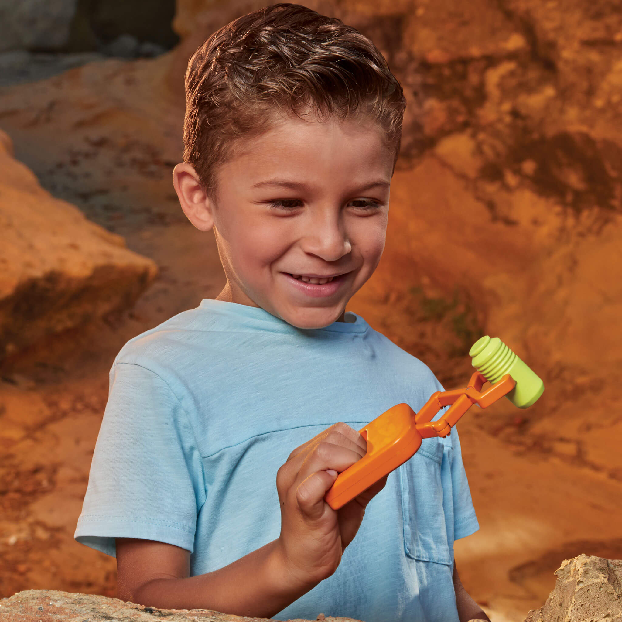Big Adventures ™ Moon Microscope Space Rover